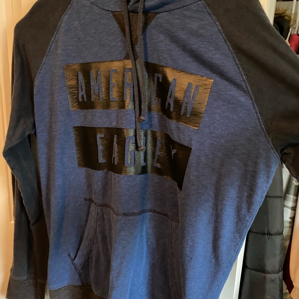Men’s AEO light hoodie